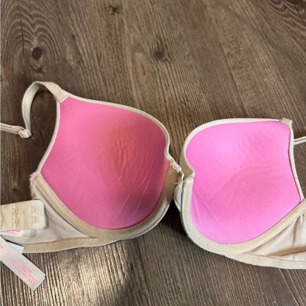 PINK Victoria's Secret Beige Bra - Picture 8 of 8